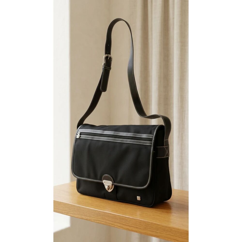 Samsonite Deep black Black nylon canvas body with faux leather trim (exact perce